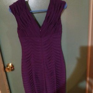 Beautiful  Purple Evening Wear  Size 6